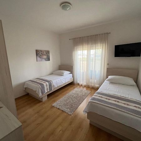 Apartman Burcul Sukošan Exterior foto