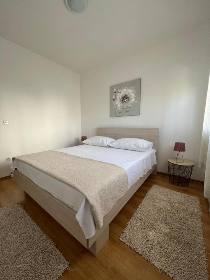 Apartman Burcul Sukošan Exterior foto